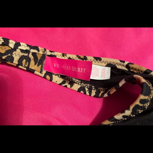 Victoria’s Secret Aqua & Leopard 🐆 halter & swim top separate - Picture 3 of 3